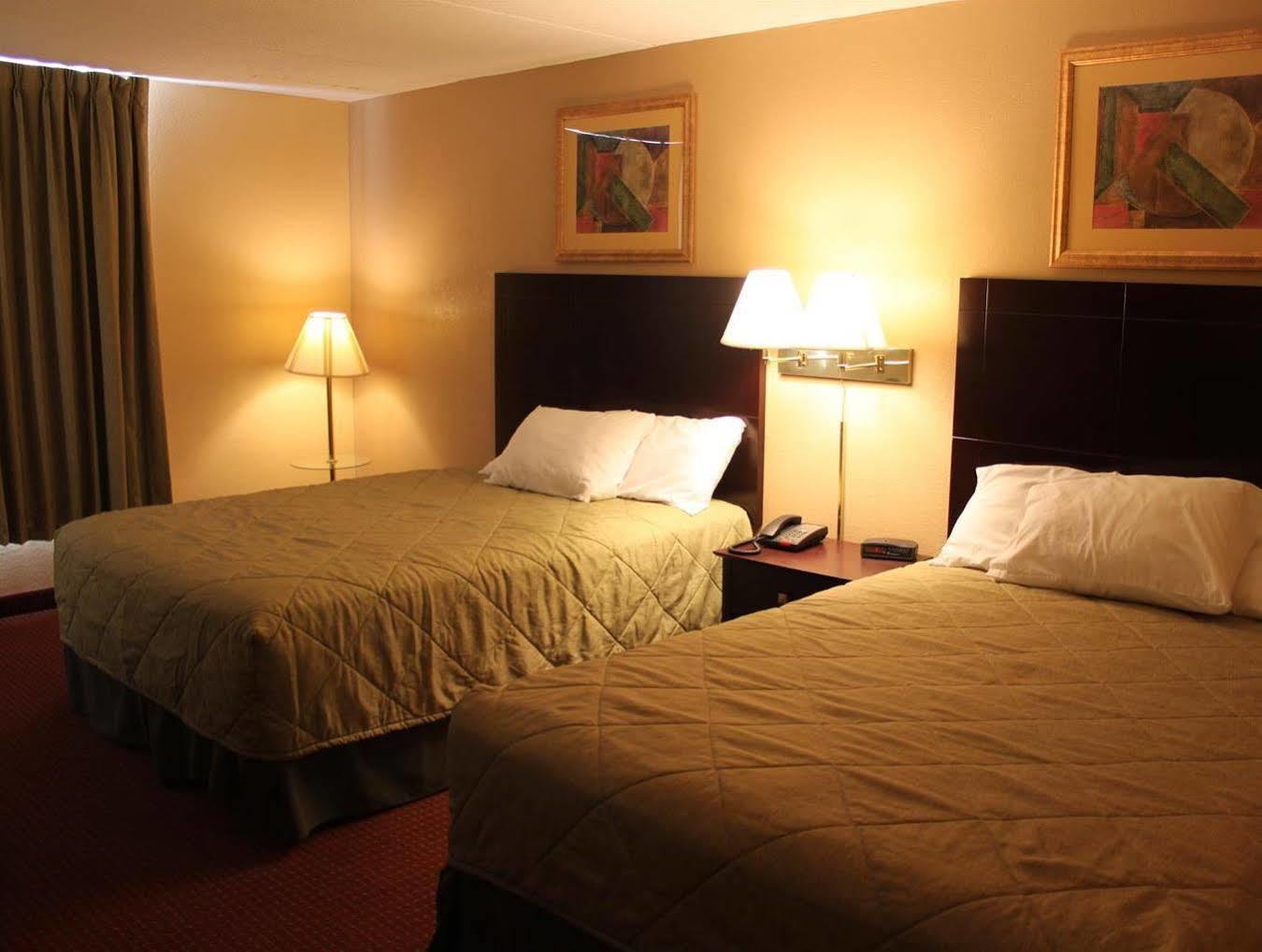 Baymont By Wyndham Florence Cincinnati Buitenkant foto